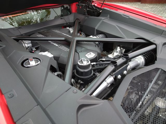 LAMBORGHINI AVENTADO 2018 Image 31