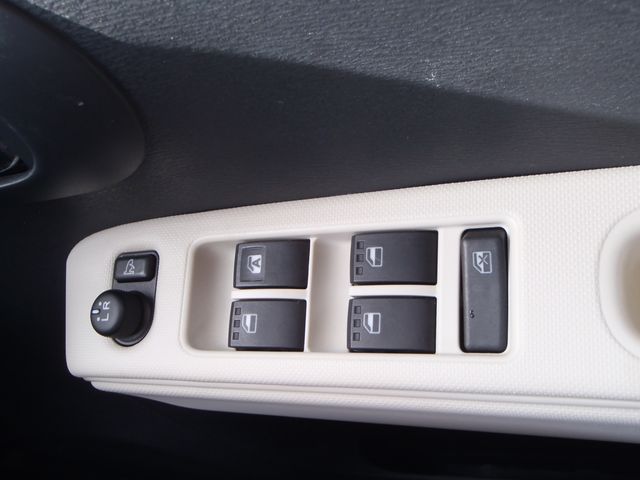 DAIHATSU MIRA COCOA 2013 Image 31