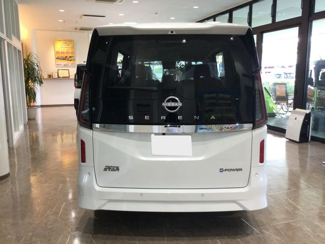 NISSAN SERENA  WG 2024 Image 31