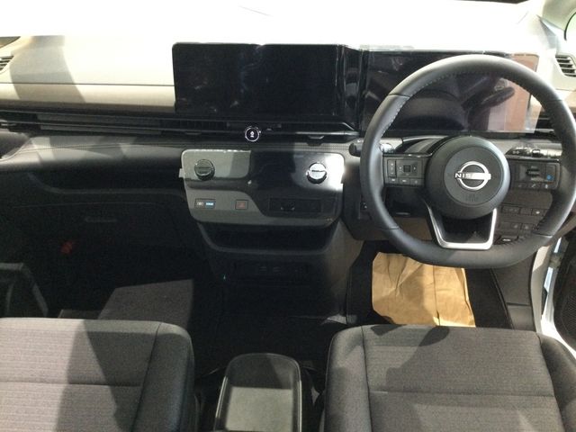 NISSAN SERENA  WG 2024 Image 31