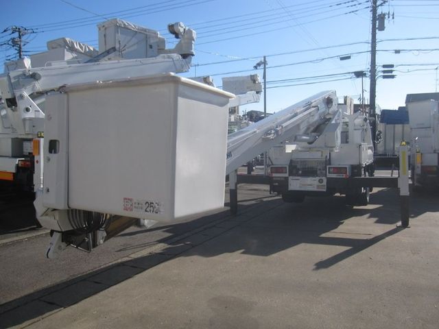 TOYOTA DYNA 2010 Image 31