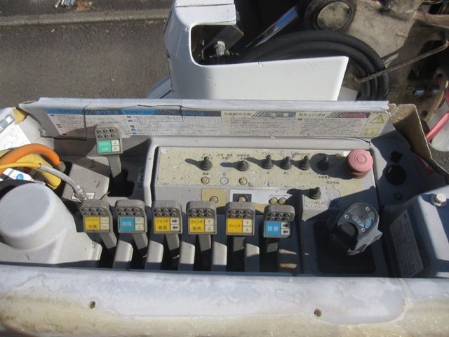 TOYOTA DYNA 2010 Image 31