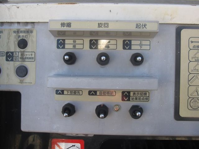 TOYOTA DYNA 2010 Image 31