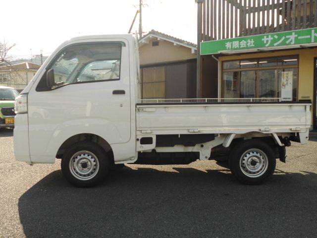 DAIHATSU HIJET TRUCK 4WD 2019 Image 31