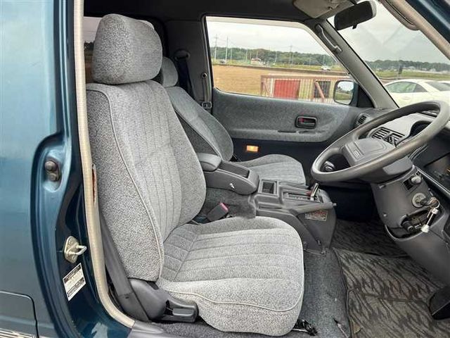 TOYOTA LITEACE WAGON 4WD 1995 Image 31