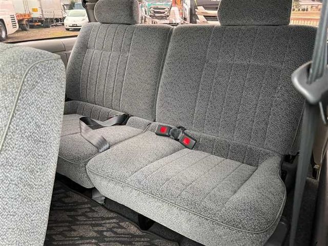 TOYOTA LITEACE WAGON 4WD 1995 Image 31