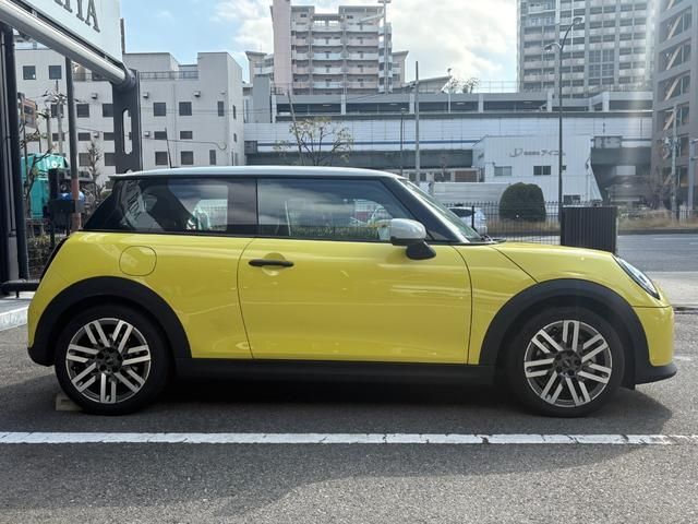 BMW MINI COOPER 2025 Image 31