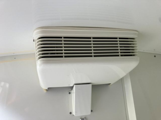 TOYOTA HIACE VAN 2WD 2023 Image 31