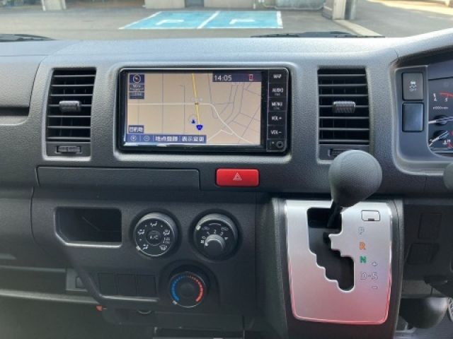 TOYOTA HIACE VAN 2WD 2023 Image 31