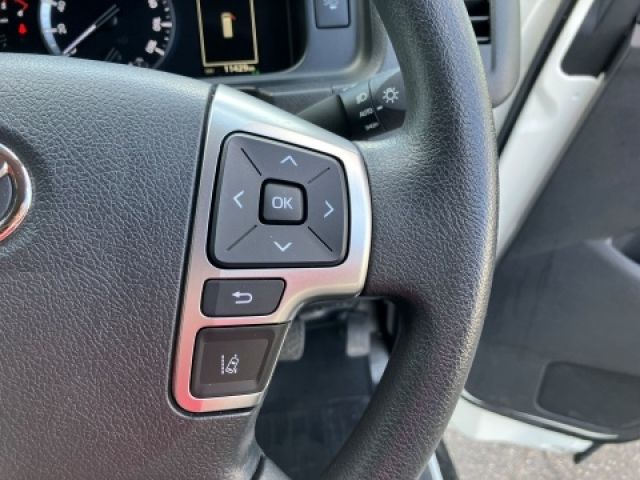 TOYOTA HIACE VAN 2WD 2023 Image 31