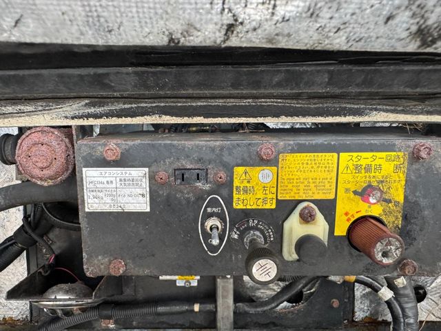 MITSUBISHI FUSOU AERO ACE 2010 Image 31