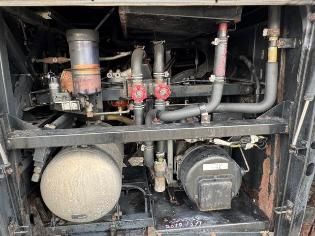 MITSUBISHI FUSOU AERO ACE 2010 Image 31