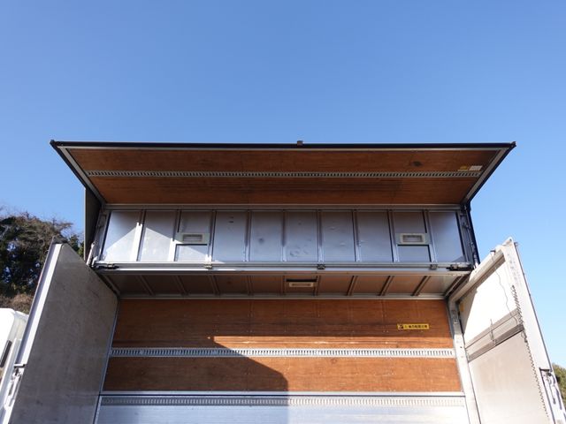 ISUZU FORWARD 2010 Image 31