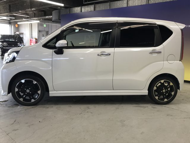 DAIHATSU MOVE CUSTOM 2017 Image 31