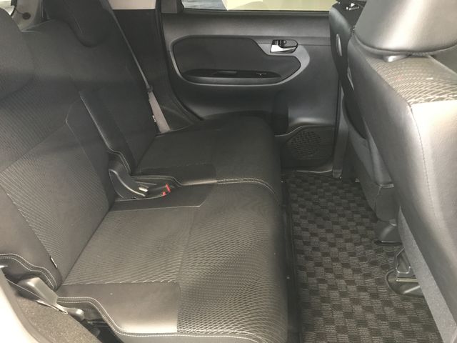 DAIHATSU MOVE CUSTOM 2017 Image 31