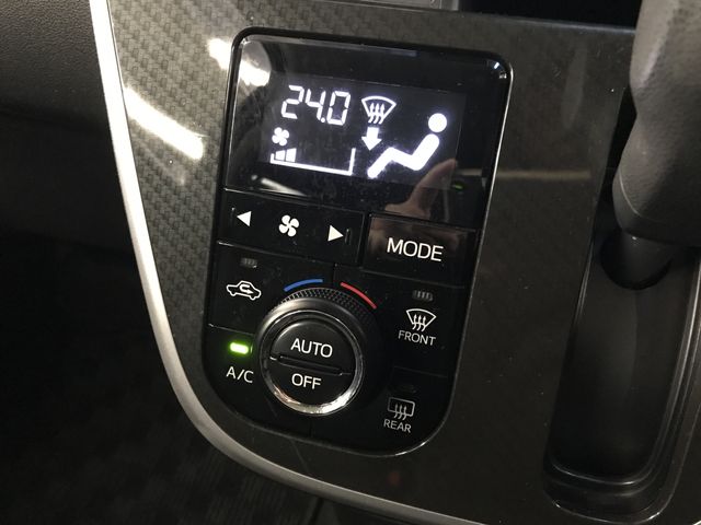 DAIHATSU MOVE CUSTOM 2017 Image 31