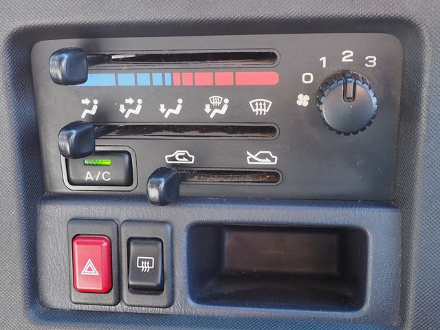 SUBARU SAMBAR VAN 2010 Image 31