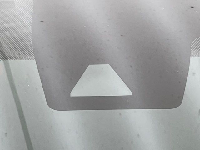 TOYOTA C-HR 2017 Image 31