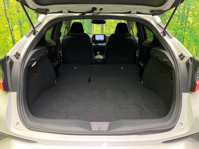 TOYOTA C-HR 2017 Image 31