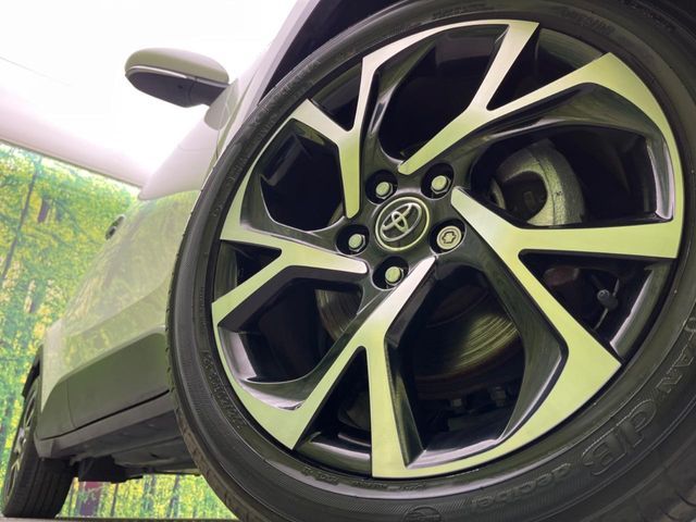 TOYOTA C-HR 2017 Image 31