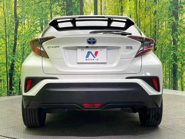 TOYOTA C-HR 2017 Image 31