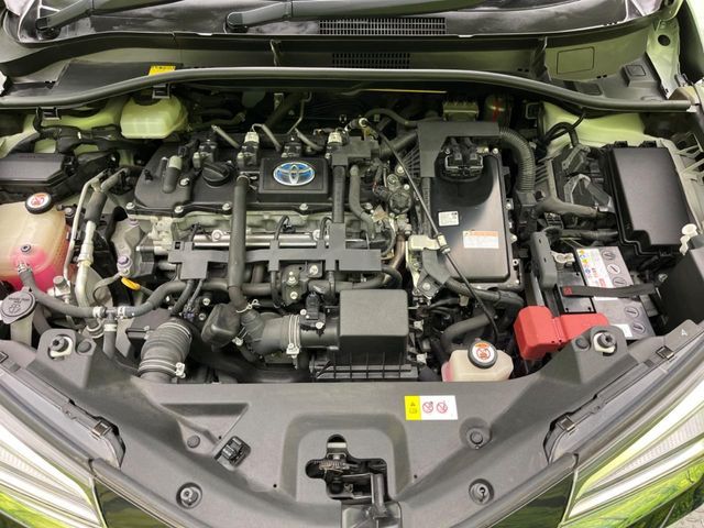 TOYOTA C-HR 2017 Image 31