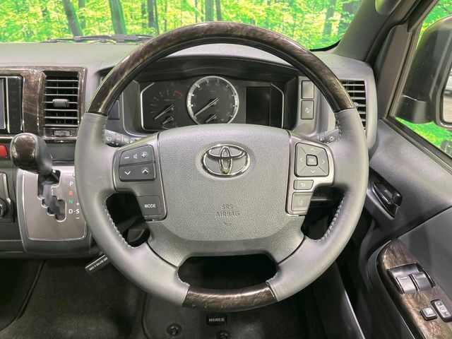 TOYOTA HIACE VAN 2WD 2023 Image 31