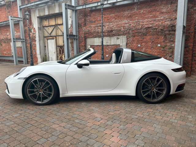 PORSCHE 911 2024 Image 31