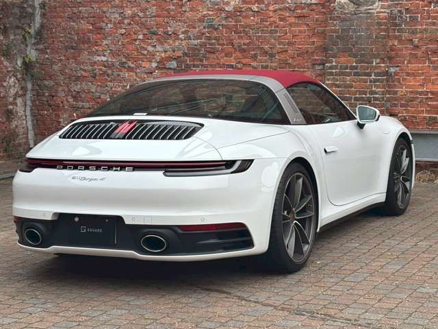 PORSCHE 911 2024 Image 31