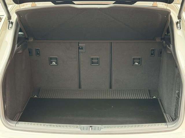 PORSCHE MACAN 2024 Image 31