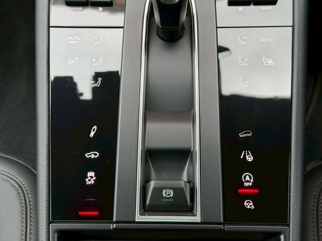 PORSCHE MACAN 2024 Image 31