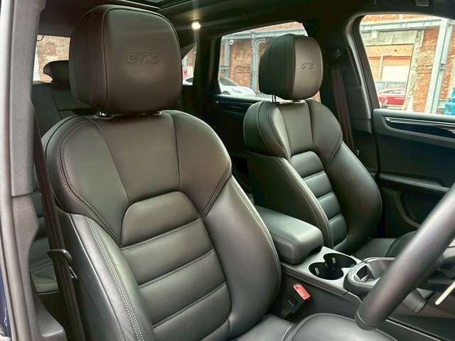 PORSCHE MACAN 2023 Image 31