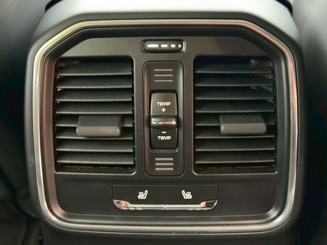 PORSCHE MACAN 2023 Image 31