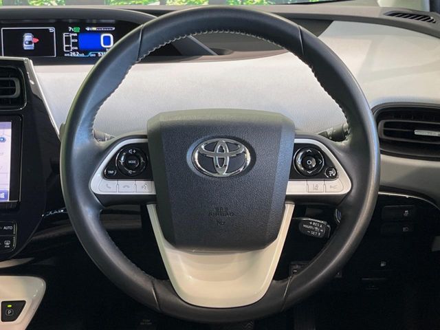 TOYOTA PRIUS 2016 Image 31