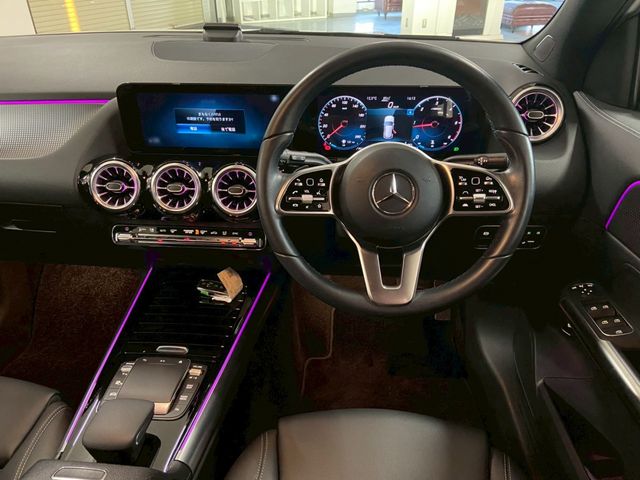 MERCEDES BENZ GLA CL 2023 Image 31