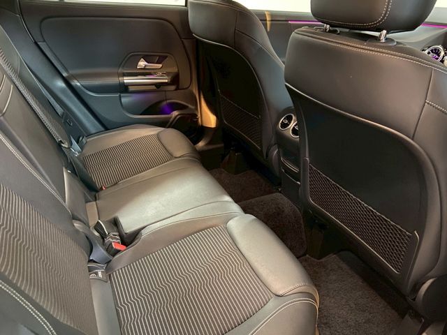 MERCEDES BENZ GLA CL 2023 Image 31