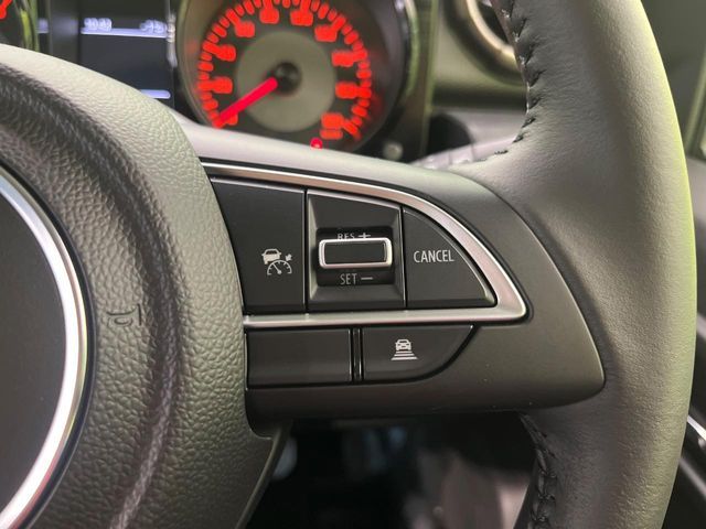 SUZUKI JIMNY NOMADE 2025 Image 31