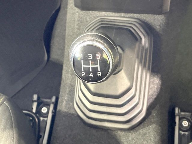 SUZUKI JIMNY 4WD 2019 Image 31