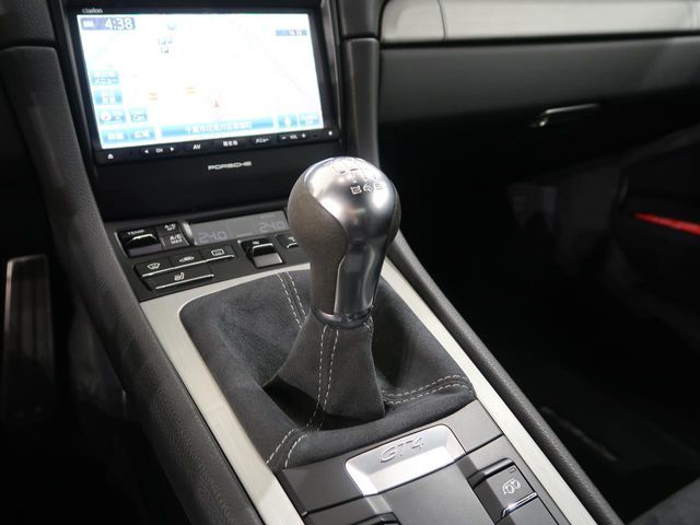 PORSCHE CAYMAN 2016 Image 31