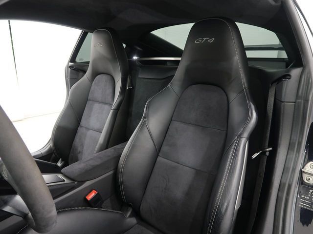 PORSCHE CAYMAN 2016 Image 31