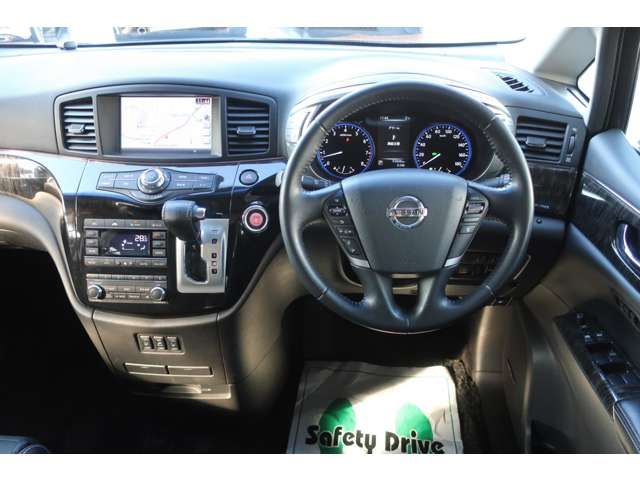 NISSAN ELGRAND  4WD 2016 Image 31