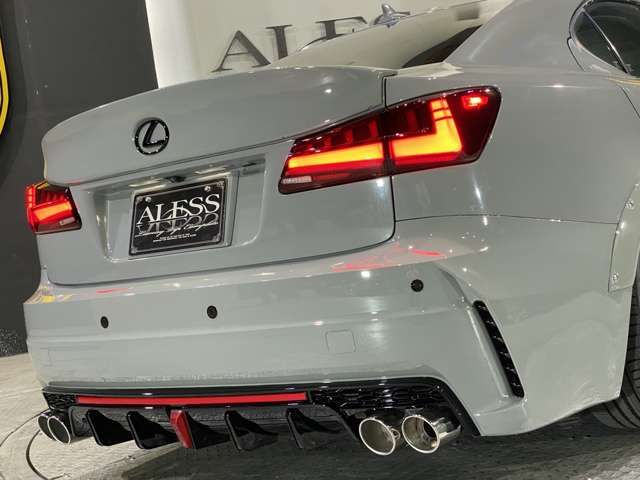 TOYOTA LEXUS IS350 2005 Image 31