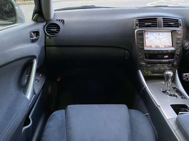 TOYOTA LEXUS IS350 2005 Image 31