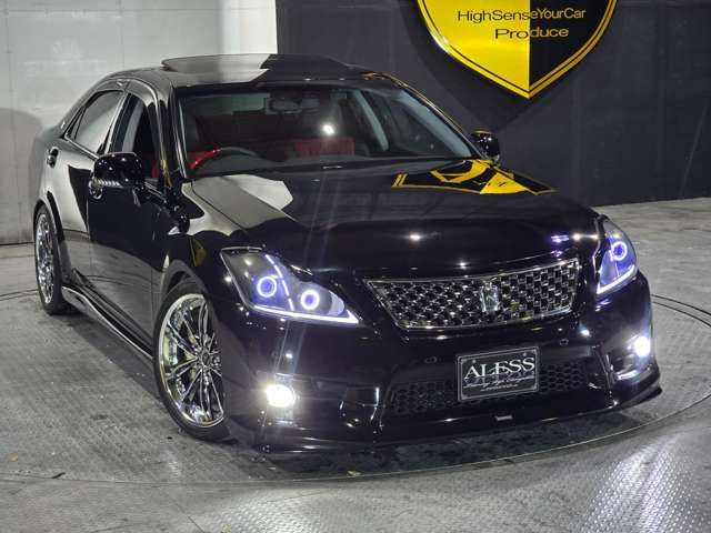 TOYOTA CROWN SEDAN 2010 Image 31