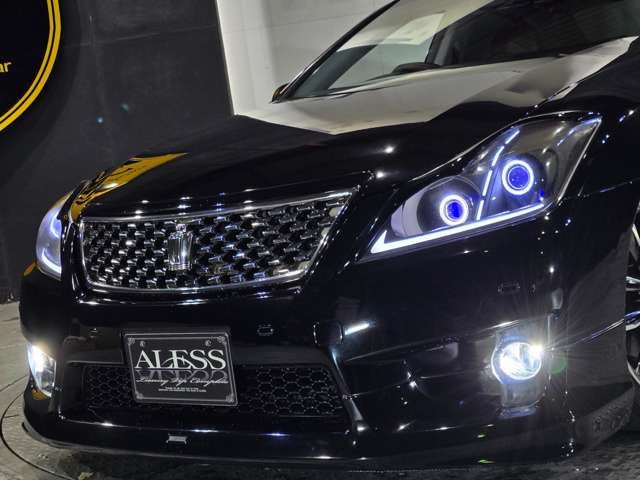 TOYOTA CROWN SEDAN 2010 Image 31