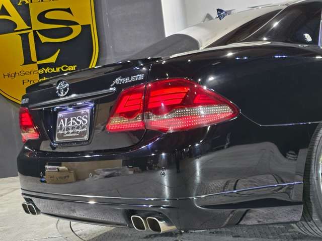 TOYOTA CROWN SEDAN 2010 Image 31