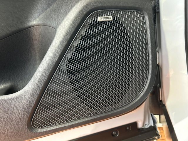 MITSUBISHI OUTLANDER PHEV 2025 Image 31