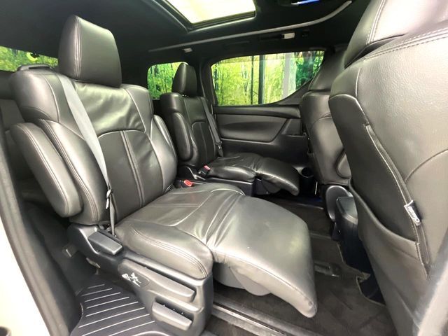 TOYOTA VELLFIRE 2017 Image 31