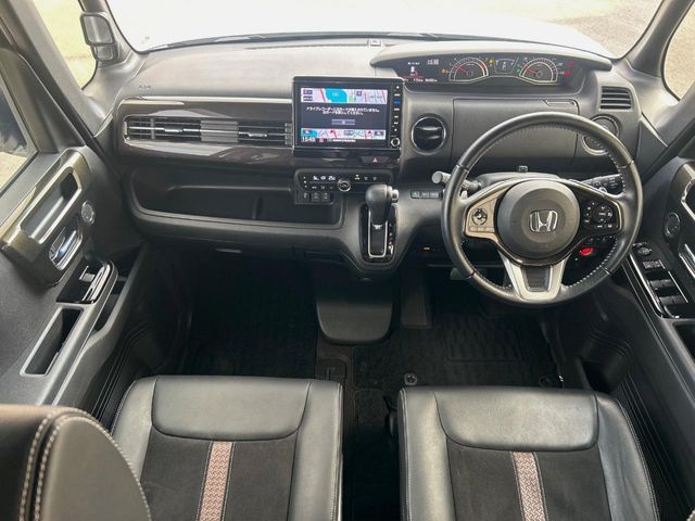 HONDA N BOX CUSTOM 2018 Image 31