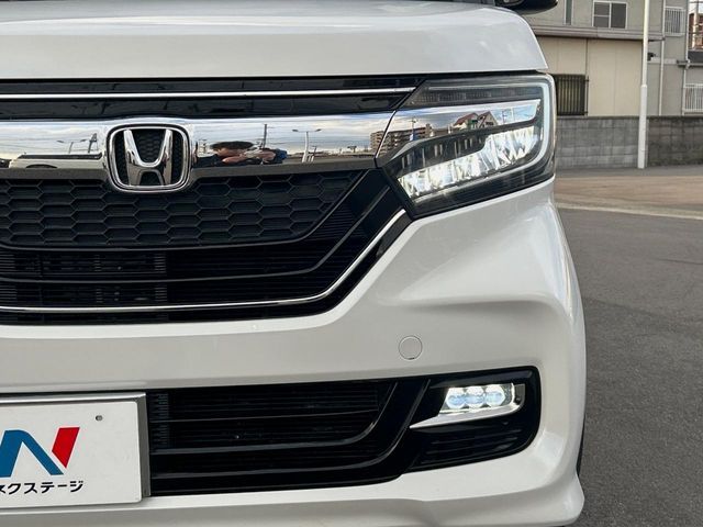 HONDA N BOX CUSTOM 2018 Image 31